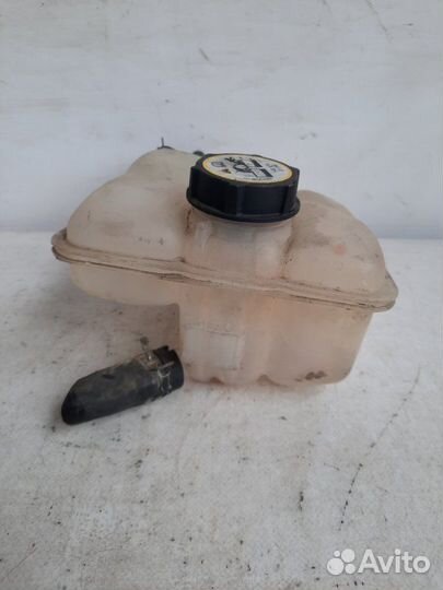 Бачок расширительный Mazda 3 хэтчбэк 5 дв. 1.6