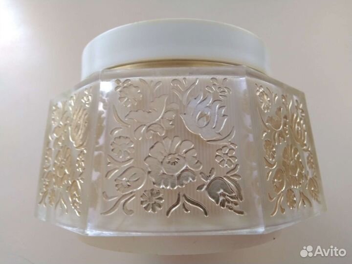 Шкатулка музыкальная играет Полонез Огинского 1985