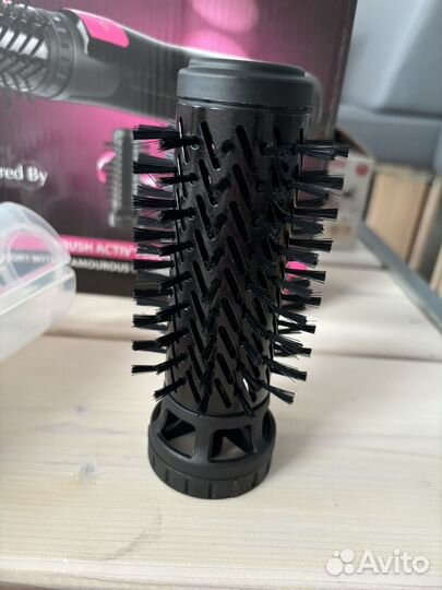 Фен щетка rowenta новая