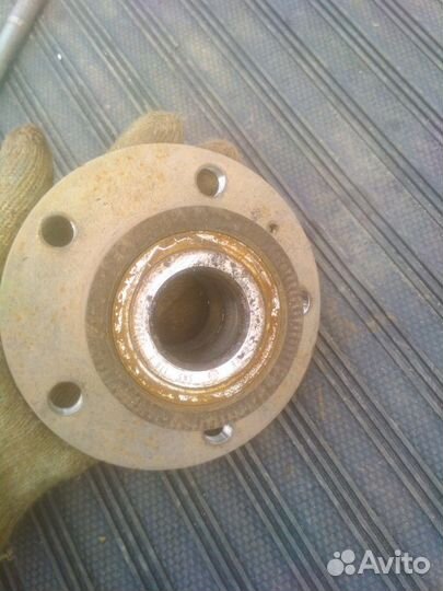 Задняя ступица Шкода Октавия а5