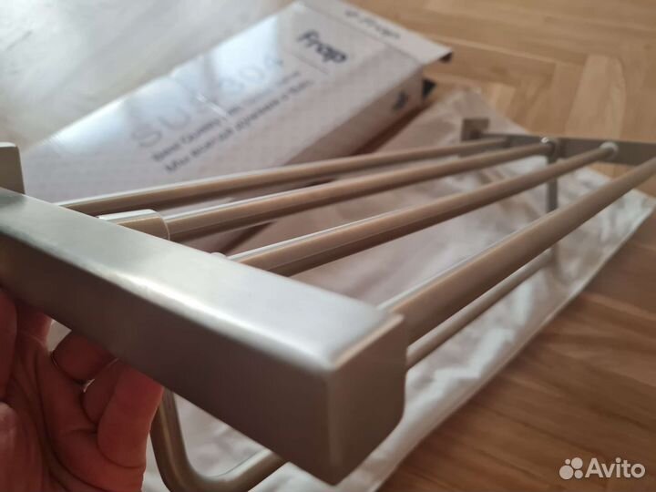 Полка сушилка для полотенец Frap (новая)