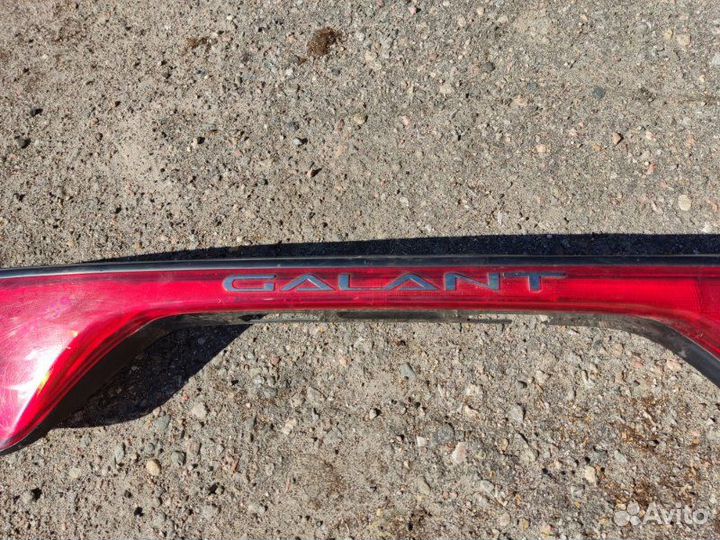 Фонарь задний Mitsubishi Galant седан 2.0I 1995