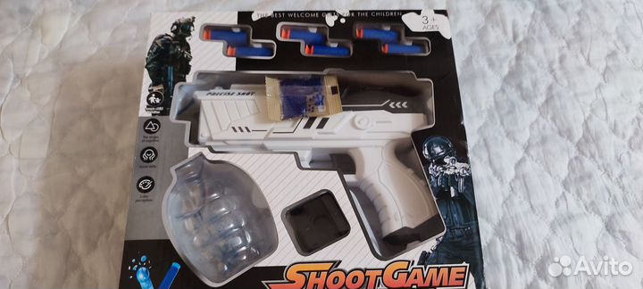 Игрушечный пистолет