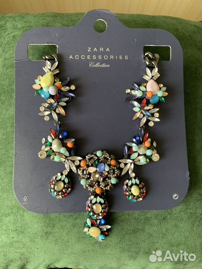 Ожерелье Zara
