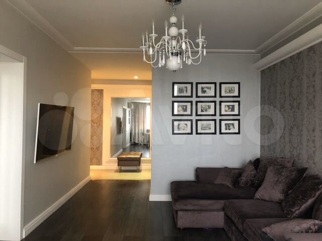 3-к. квартира, 86 м², 13/17 эт.