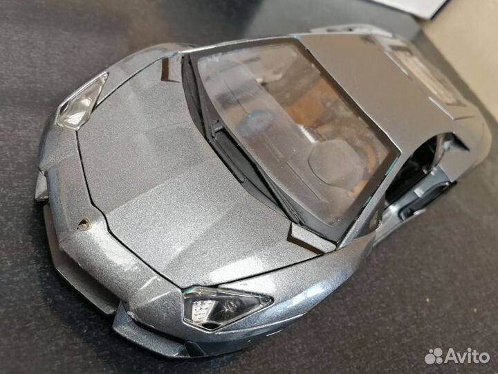Lamborghini 1:18