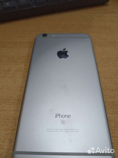 Телефон iPhone 6s