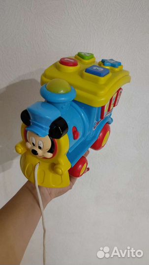 Игрушка паровозик