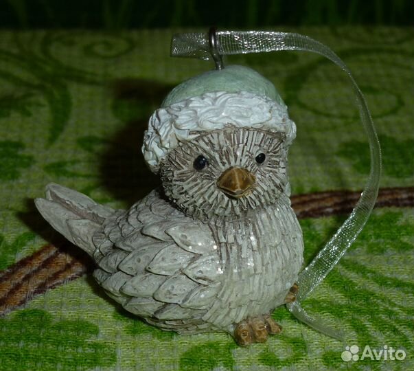 Коллекционная статуэтка \ фигурка:Зимний Воробушек