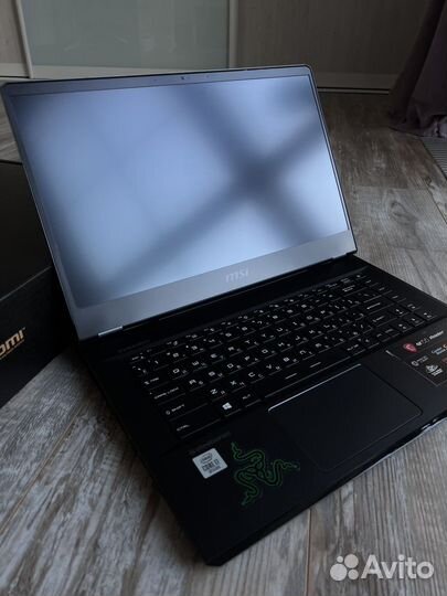 Ноутбук игровой MSI GE66 Raider