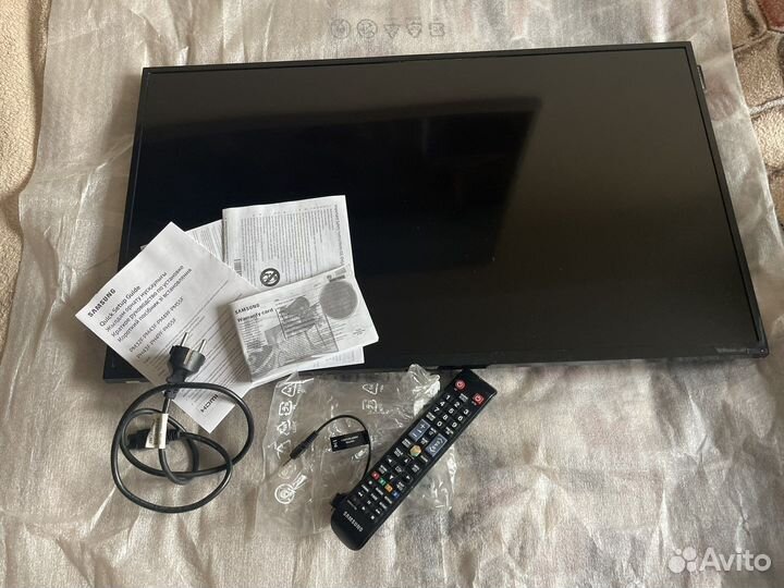 Монитор samsung DB32E