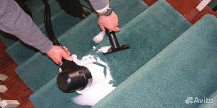 Профессиональная чистящая машина для клининга