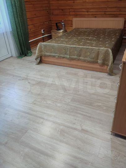 Дом 172,3 м² на участке 7 сот.