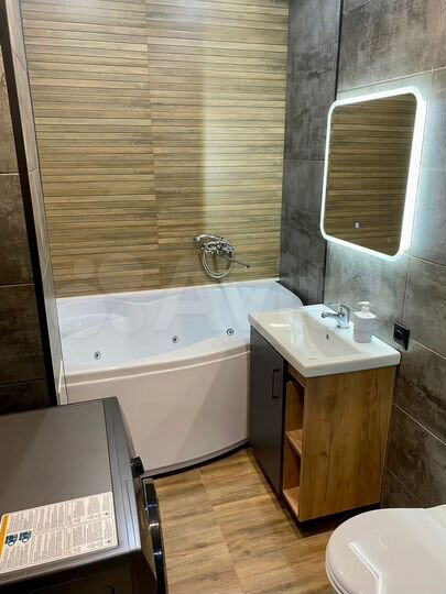 Квартира-студия, 35 м², 13/25 эт.