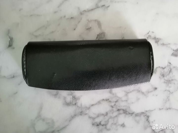 Футляр для очков