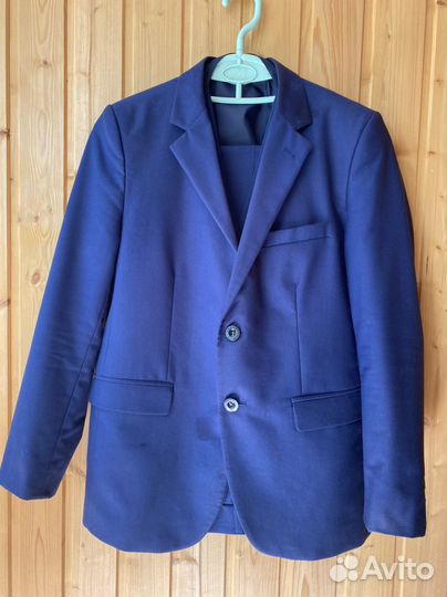 Косюм подростковый школьный Giorgio Armani 44 р