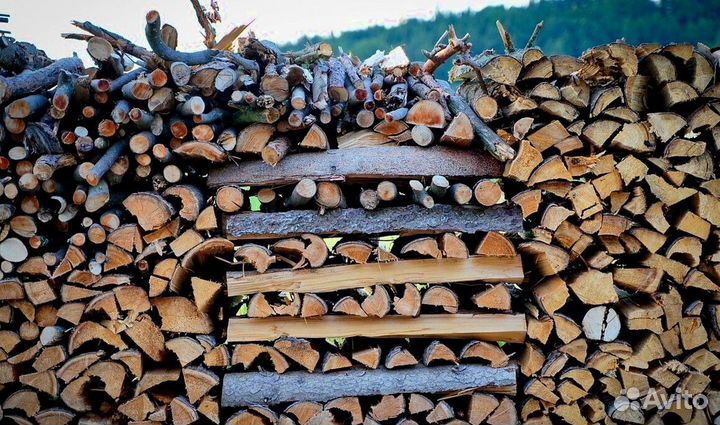 Дрова рядом