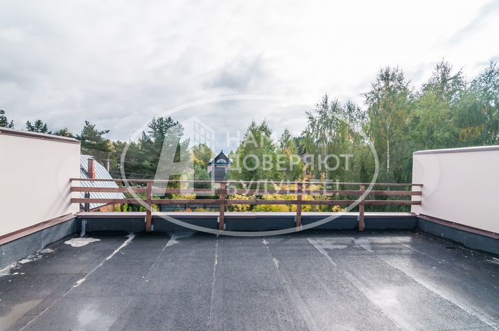 Таунхаус 196,7 м² на участке 1,6 сот.