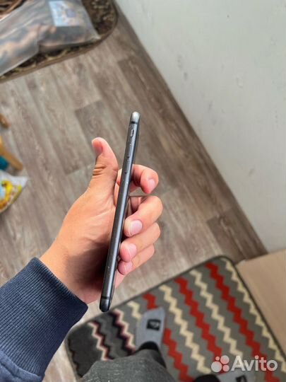 iPhone 8 Plus, 256 ГБ