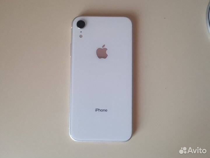 iPhone Xr, 128 ГБ