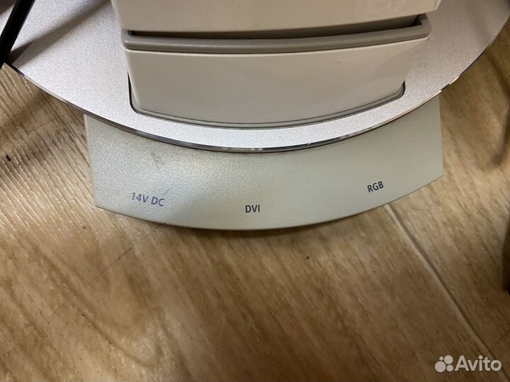 Монитор Samsung