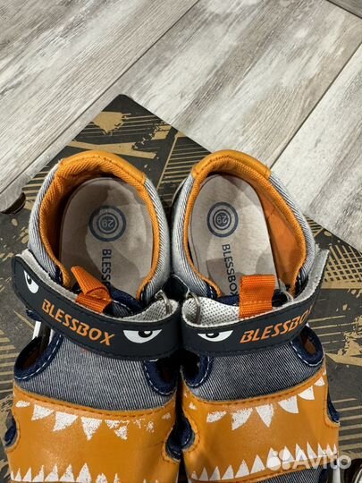 Сандали детские 29 размер