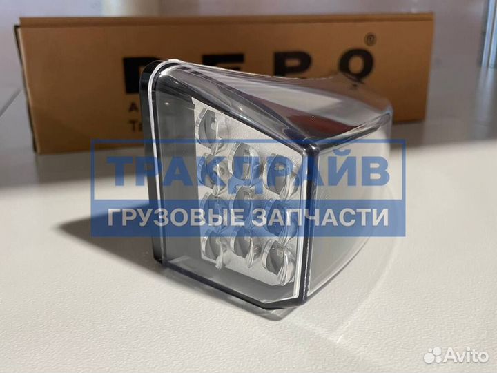 Фонарь габаритный Вольво Фш4 правый