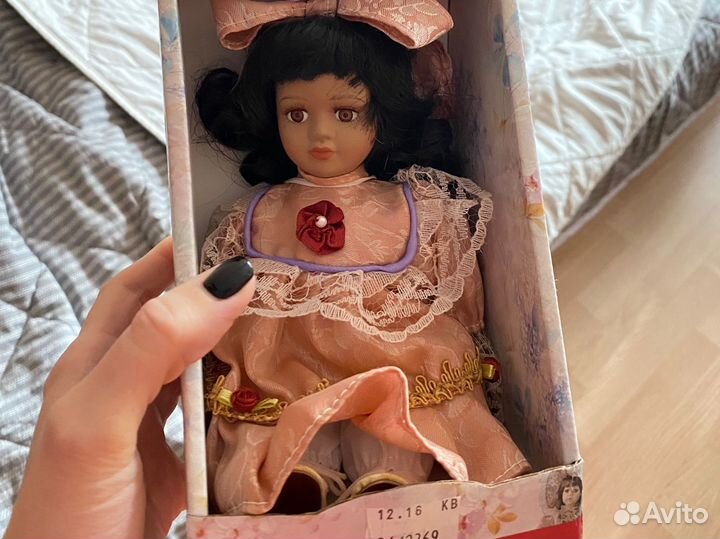 Кукла керамическая