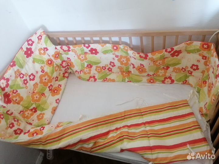 Бортики с балдахином в кроватку 
