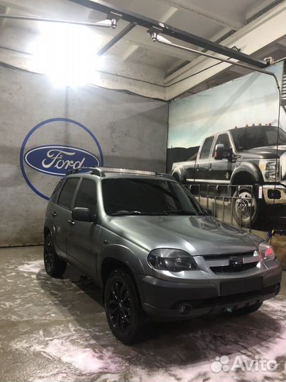 Chevrolet Niva 1.7 МТ, 2011, 145 000 км