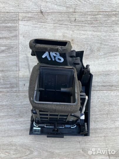 Дефлектор воздушный передний левый Chevrolet