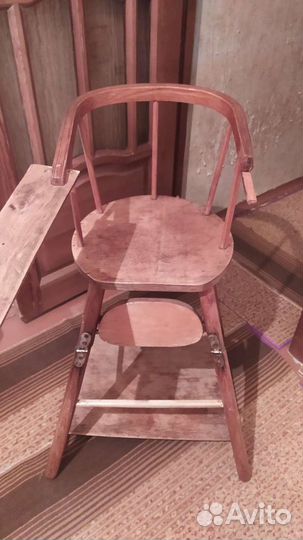 Стульчик для кормления