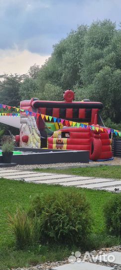 Аренда надувных батутов зимние варианты тоже в дом