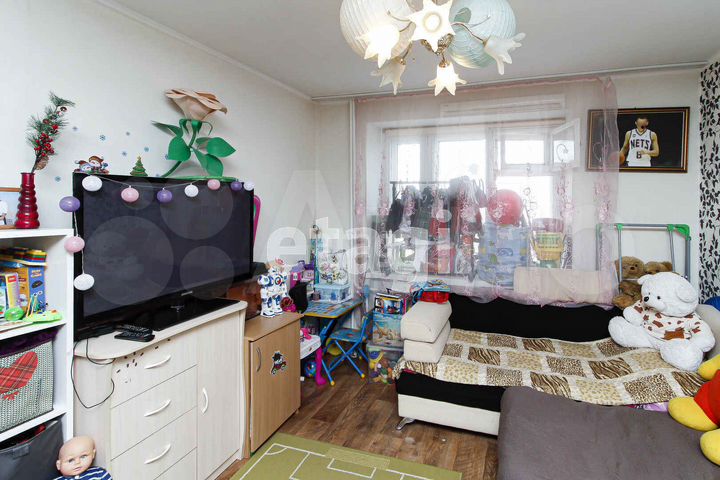 Комната 18 м² в 1-к., 7/9 эт.