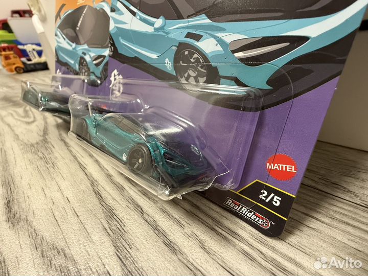 Hot Wheels Premium McLaren 720S (2шт)