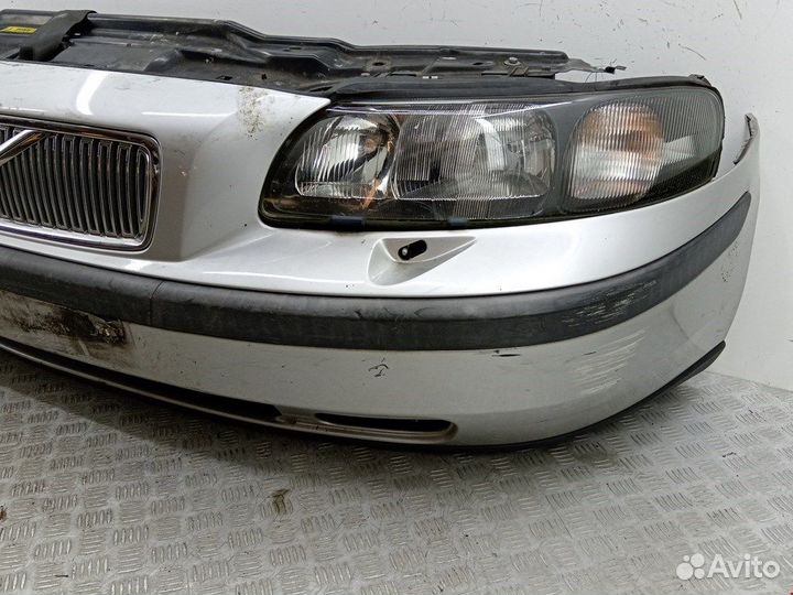 Бампер (ноускат) для Volvo V70 2