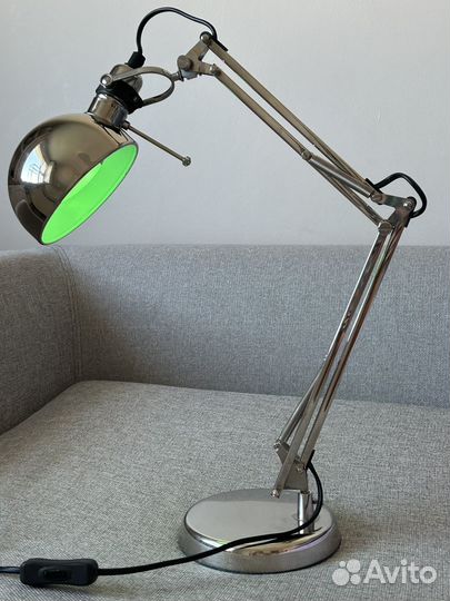 Умная лампа IKEA forsa настольная