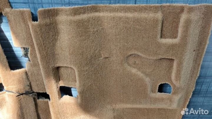 Ковер салона Chevrolet Trailblazer GMT360 LL8 2002