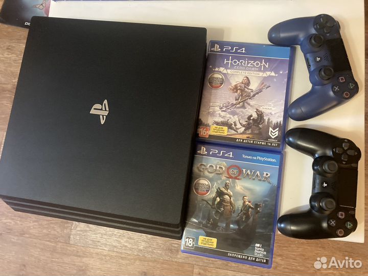 Sony PS4 pro 1tb CUH-7208B