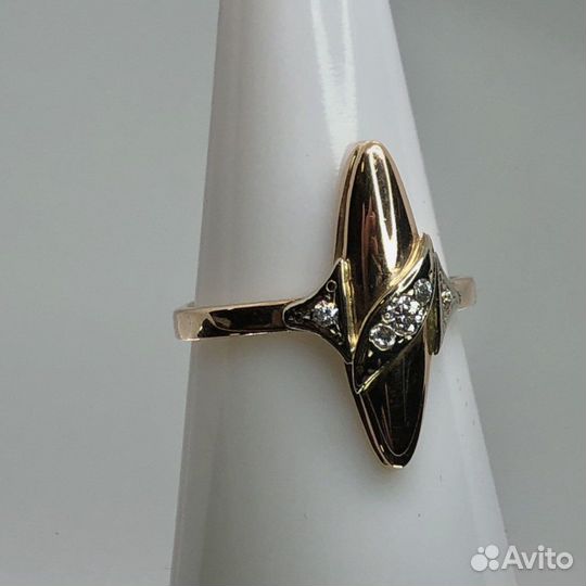 Золотое кольцо 585 пробы