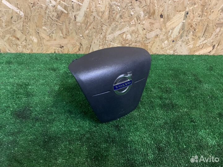Подушка безопасности водителя Volvo S60 s80 xc70