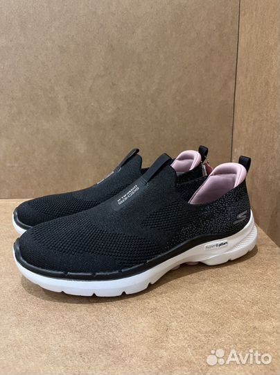 Новые женские кроссовки Skechers, 37.5 оригинал