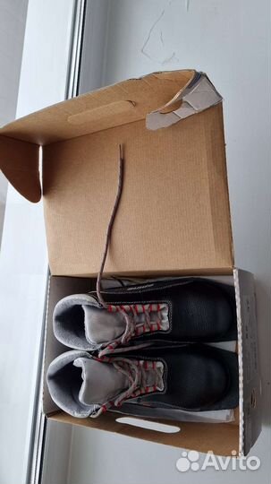 Лыжные ботинки класические