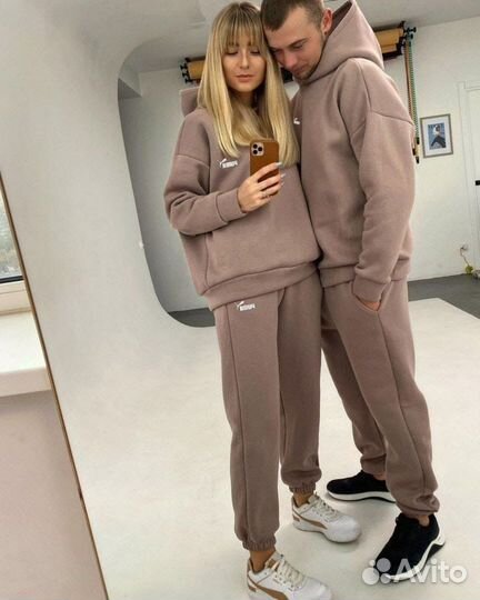 Спортивный костюм