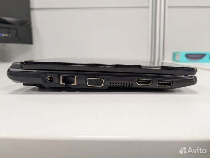 Нетбук 2 ядра 2 гига N2600 Packard Bell dot S