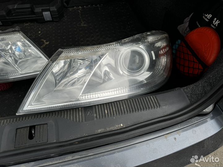 Фары на Skoda Octavia a5