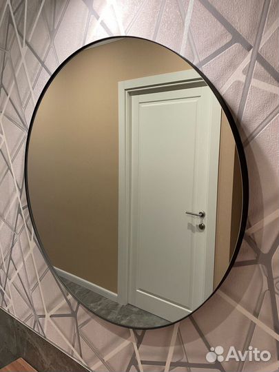 Зеркало настенное круглое в раме 50 см