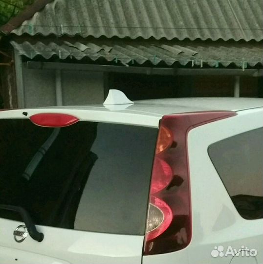 Антенна акулий плавник