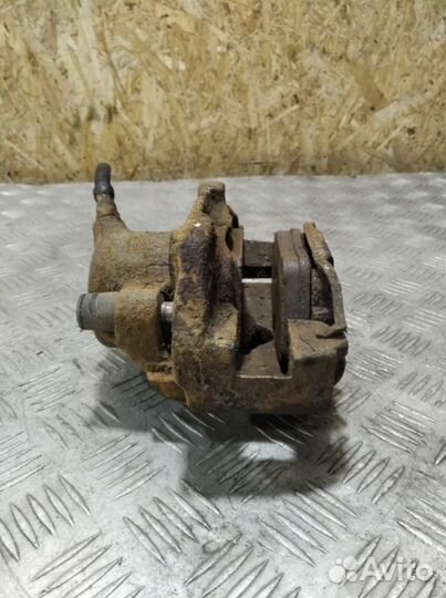 Суппорт передний правый Bmw 5 e34 1988-1995