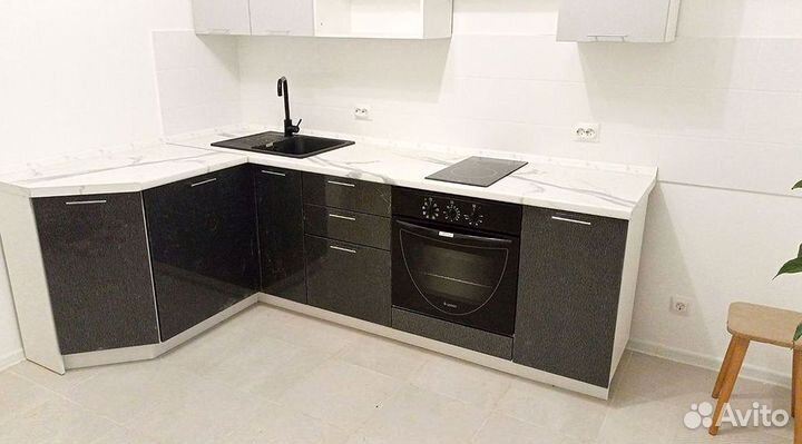 Кухонные гарнитуры